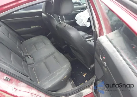 2017 Hyundai Elantra Limited из США, поврежденный, VIN KMHD84LF8HU060951